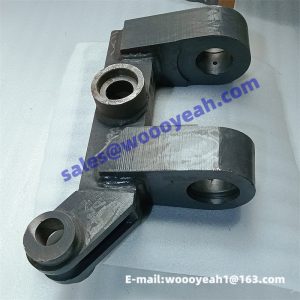 380901061 GR215Ⅹ.17.4 right steering knuckle for XCMG GR215