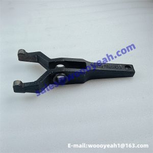 JS180-1601021 ZJ4110000395011 clutch release fork for JAC