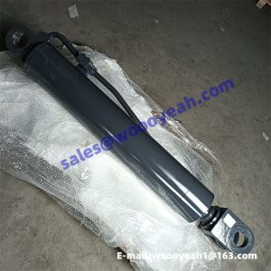 252100628 9326008 Z5G.7.1.3A right boom cylinder for XCMG ZL50G