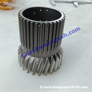 272101824 hub gear for XCMG XC870K