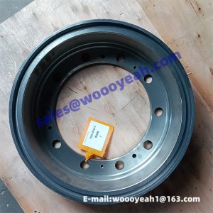 800106653 80513002 SP105976 brake drum for XCMG GR215