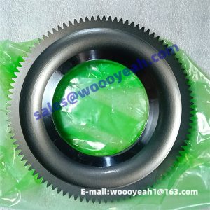 1001736703 oil pump gear for Weichai