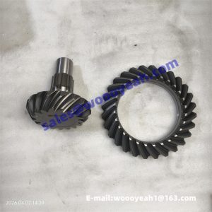 AK990.14.32.012 crown and pinion