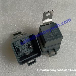 803800032 HHZ012-1Z5GD1 flasher relay for XCMG XC740K