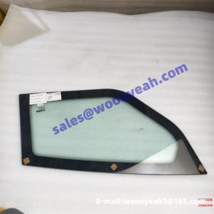 226802498 right door glass for XCMG XS123